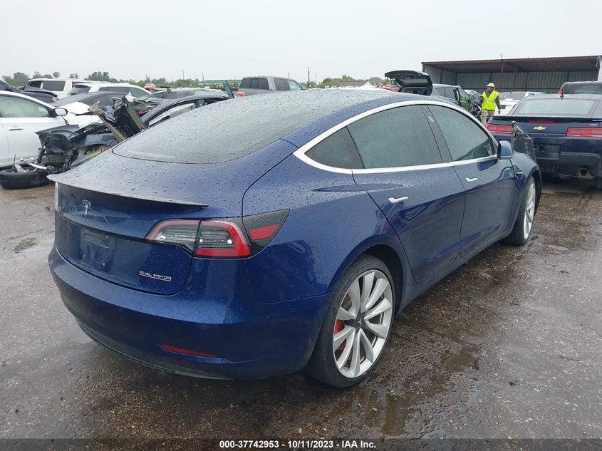 VIN 5YJ3E1EB7JF074193 2018 TESLA MODEL 3