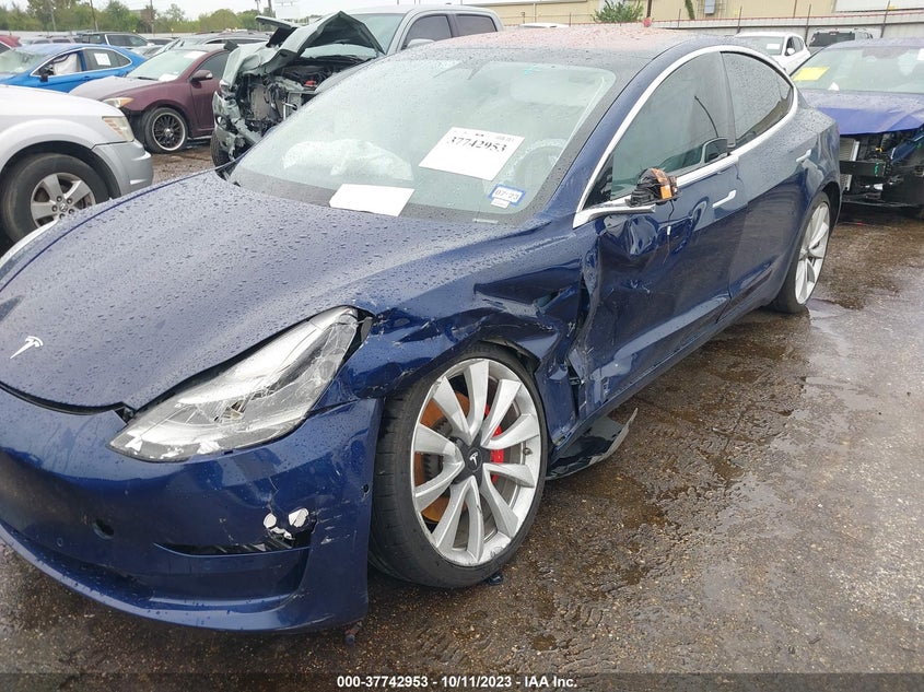 VIN 5YJ3E1EB7JF074193 2018 TESLA MODEL 3