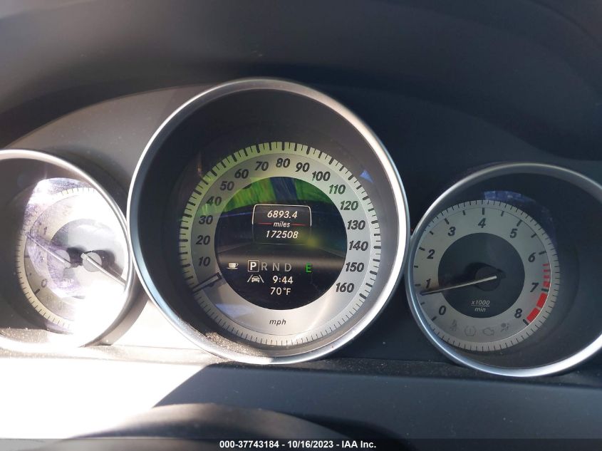 2013 MERCEDES-BENZ C 250 SPORT/LUXURY - WDDGF4HB7DG094603