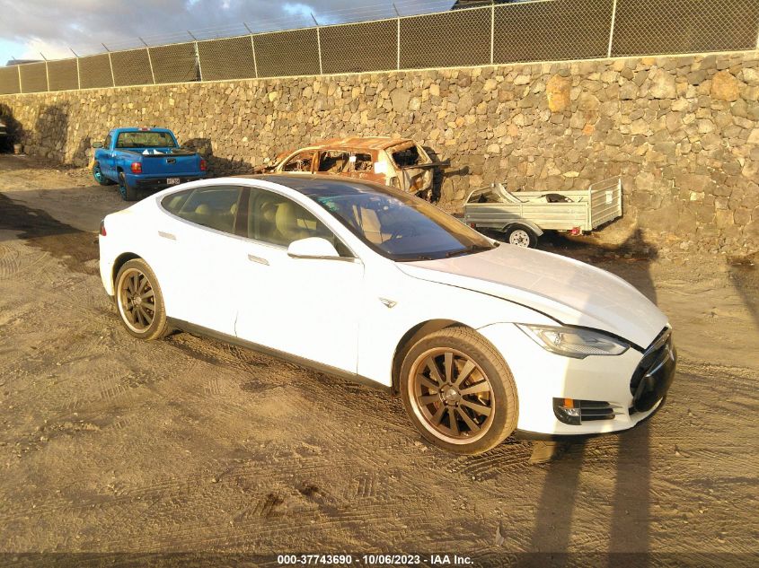 2013 TESLA MODEL S PERFORMANCE - 5YJSA1DP1DFP05528