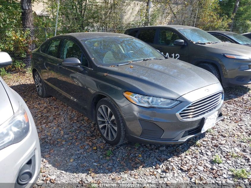 2019 FORD FUSION SE - 3FA6P0T97KR149546