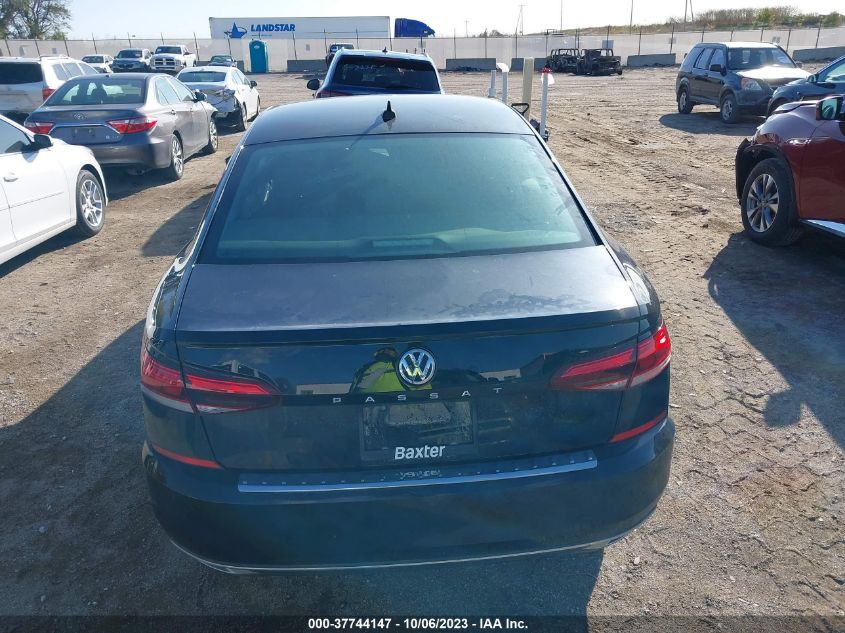 1VWSA7A34MC016453 Volkswagen Passat SE 16