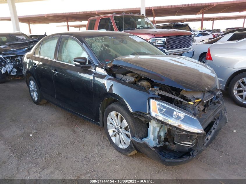 2016 VOLKSWAGEN JETTA SEDAN 1.4T SE W/CONNECTIVITY - 3VWD67AJ7GM253594