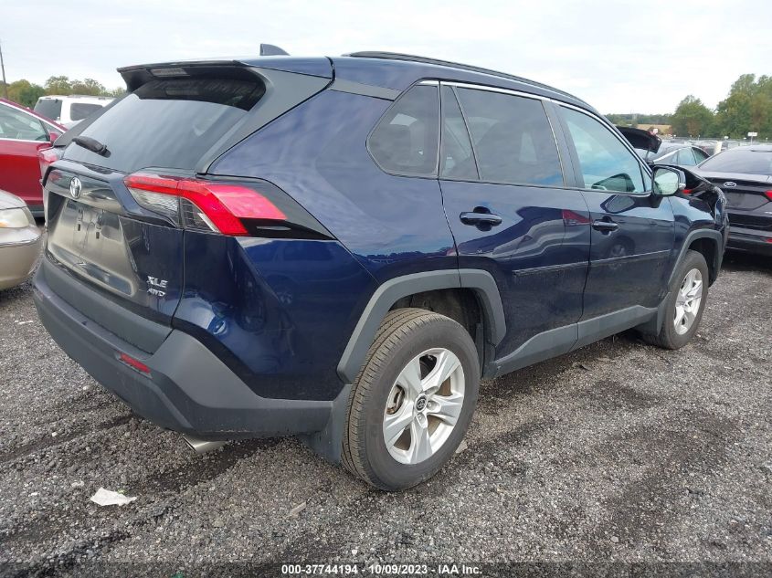 VIN 2T3P1RFV8MW174774 2021 TOYOTA RAV4 XLE