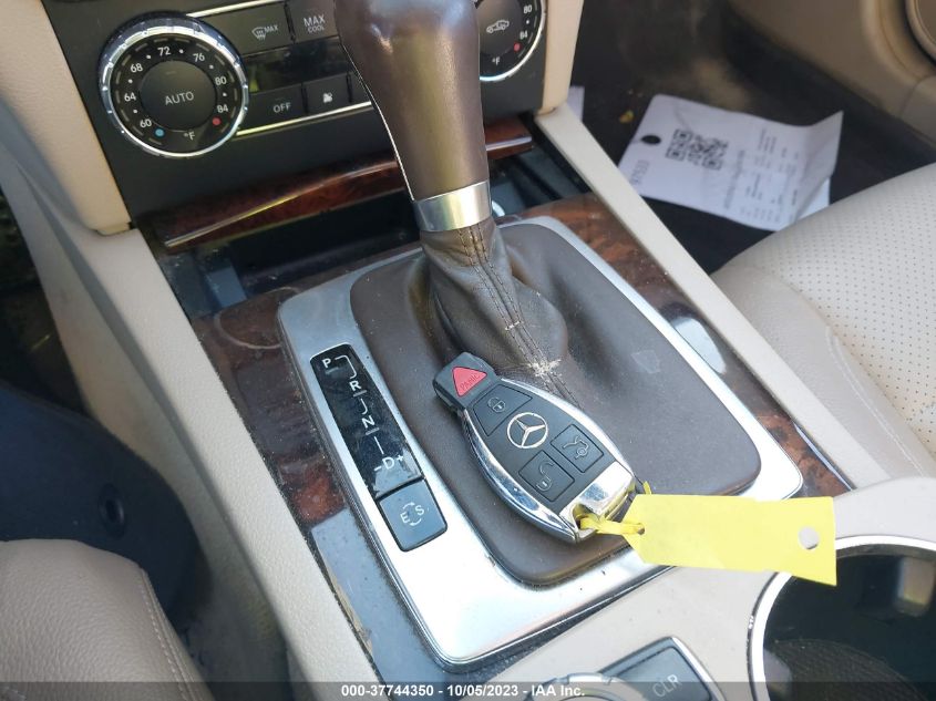 2013 MERCEDES-BENZ C-CLASS C 250 - WDDGJ4HB8DG022971