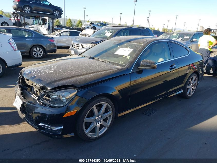 2013 MERCEDES-BENZ C-CLASS C 250 - WDDGJ4HB8DG022971