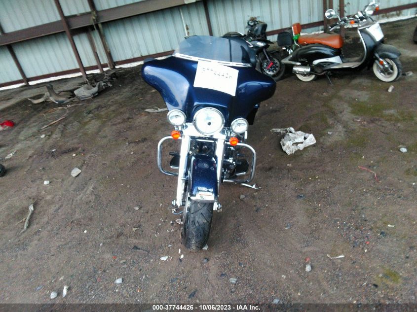 2000 HARLEY-DAVIDSON FLHTCI 1HD1FFW17YY652910