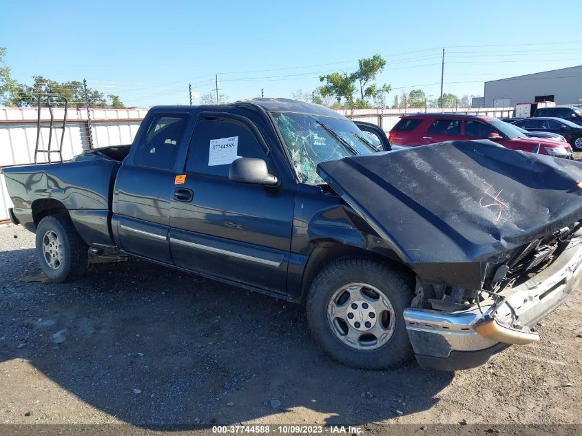 Lot #2543822023 2004 CHEVROLET SILVERADO 1500 LS salvage car