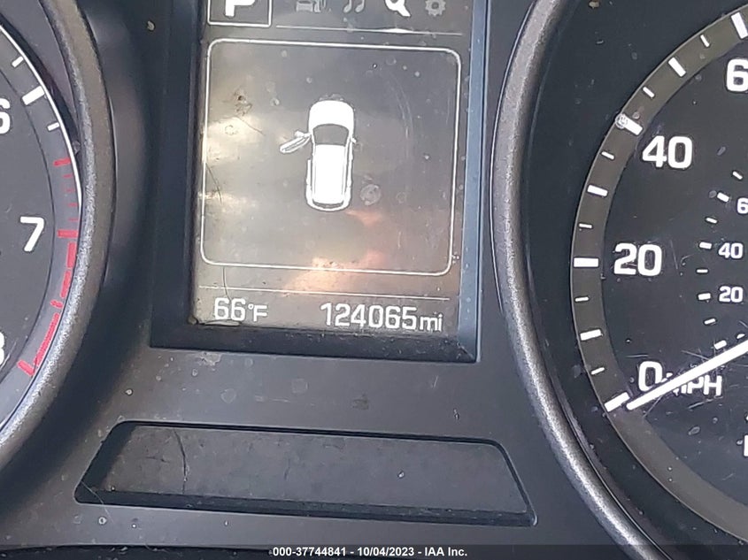VIN 5XYZT3LB5HG404866 2017 HYUNDAI SANTA FE SPORT