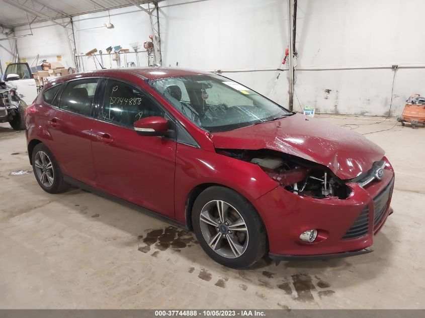 2014 FORD FOCUS SE - 1FADP3K23EL285740