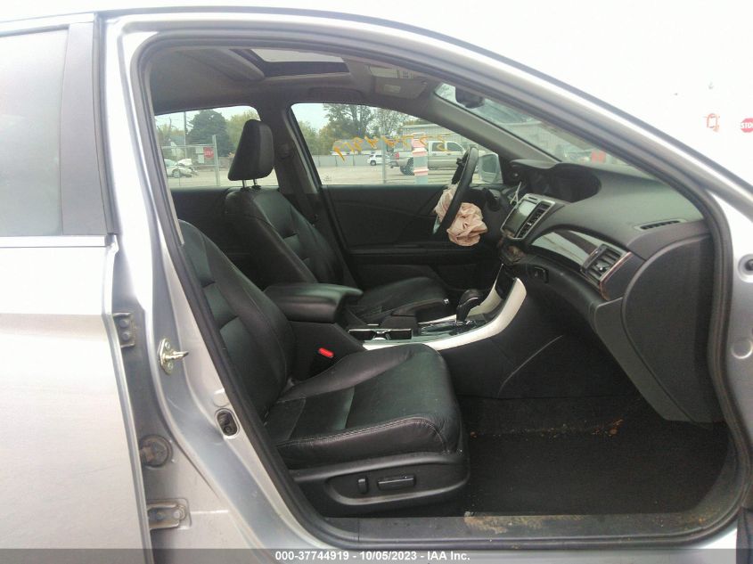 2016 HONDA ACCORD SEDAN TOURING - 1HGCR3F97GA027213