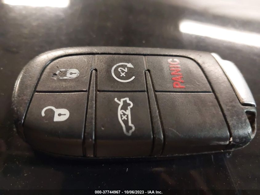 2019 DODGE CHALLENGER R/T - 2C3CDZBT9KH573737