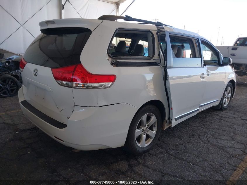 2014 TOYOTA SIENNA LE - 5TDKK3DCXES460909