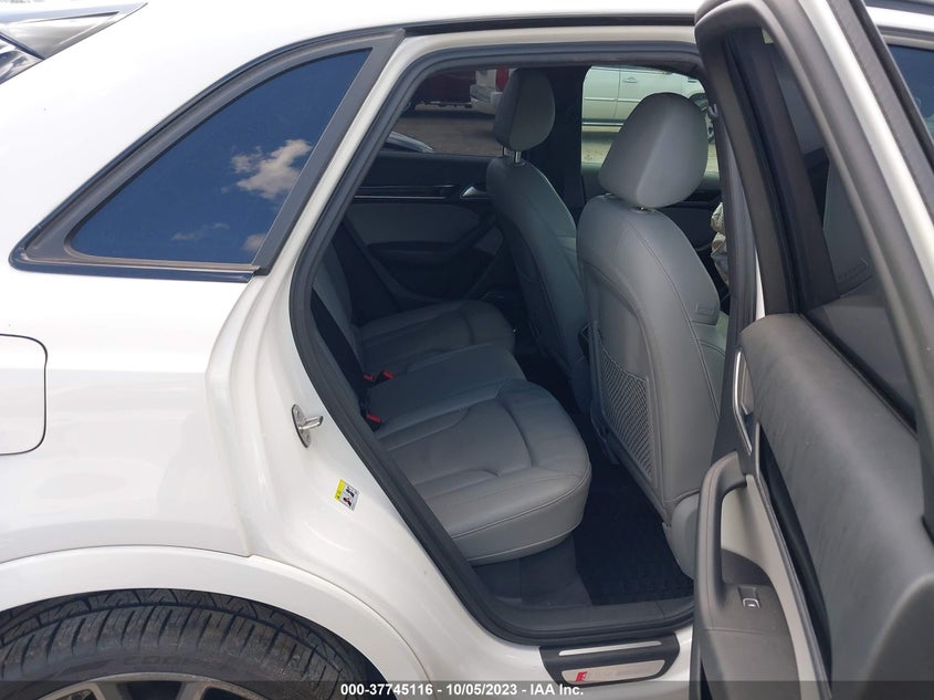 VIN WA1JCCFS4JR023665 2018 AUDI Q3 PREMIUM PLUS