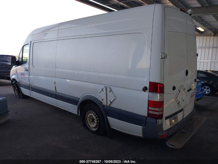 2014 MERCEDES-BENZ SPRINTER 2500 HIGH ROOF WD3PE8DE3E5896268
