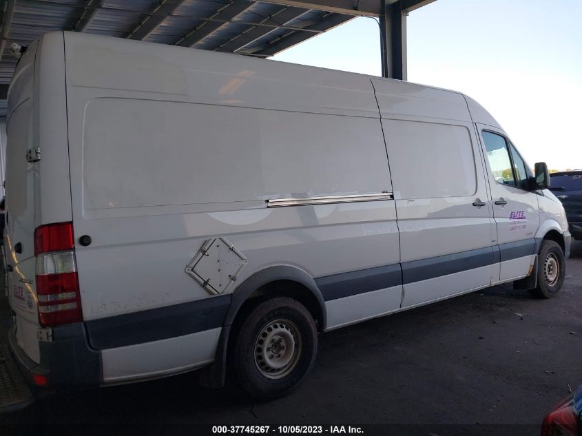 2014 MERCEDES-BENZ SPRINTER 2500 HIGH ROOF WD3PE8DE3E5896268