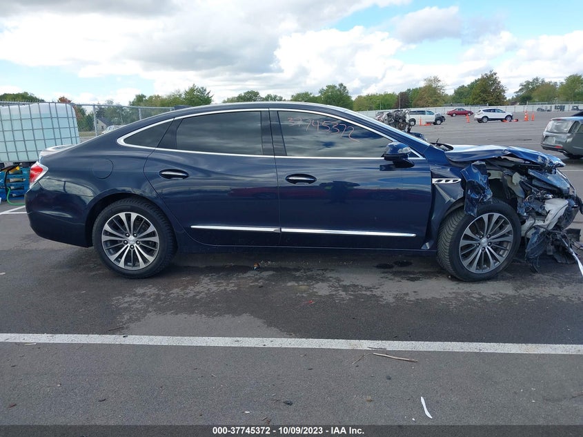 VIN 1G4ZR5SS2HU135506 2017 BUICK LACROSSE PREMIUM