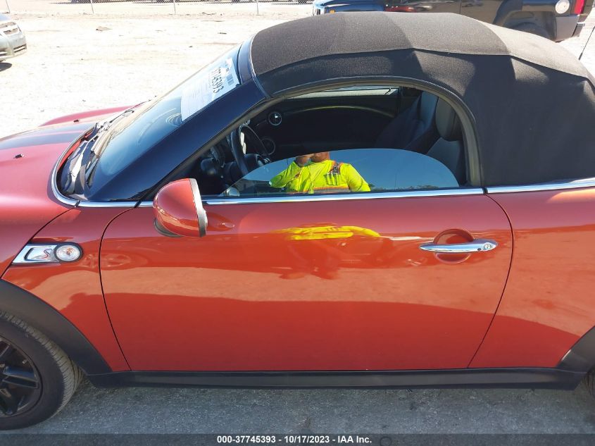 2013 MINI COOPER ROADSTER S - WMWSY3C56DT565946