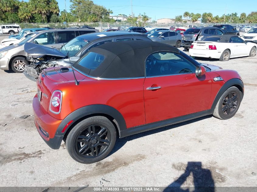 2013 MINI COOPER ROADSTER S - WMWSY3C56DT565946