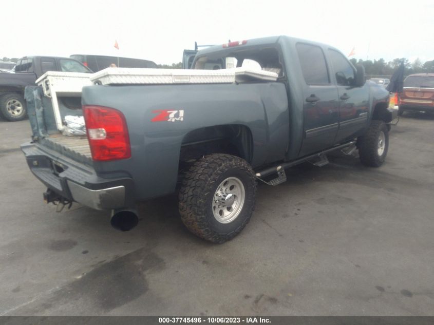 2014 CHEVROLET SILVERADO 2500HD LT - 1GC1KXC8XEF185638