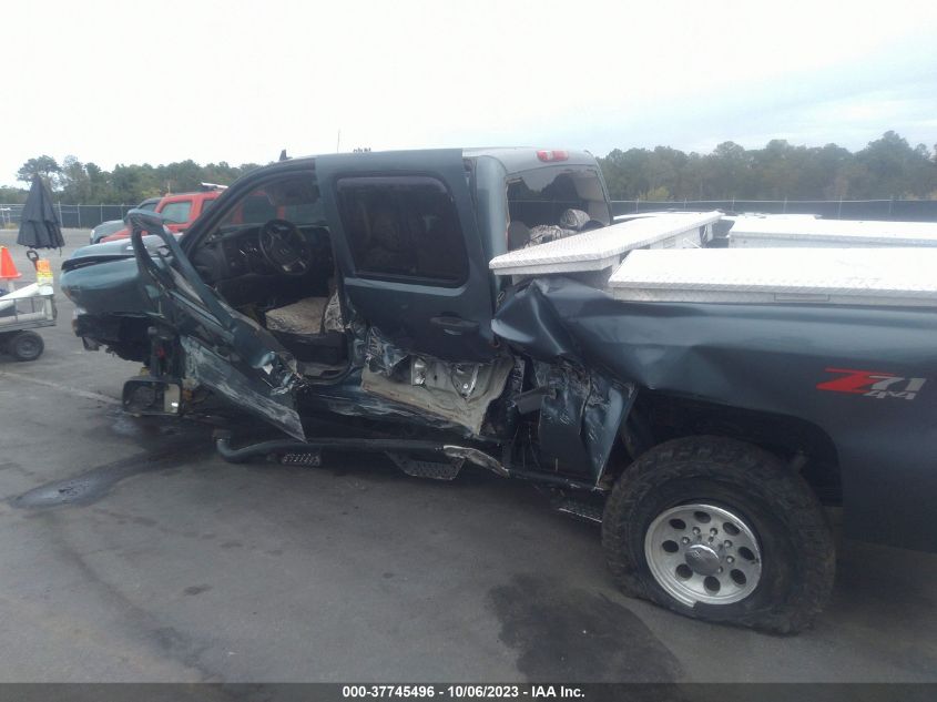 2014 CHEVROLET SILVERADO 2500HD LT - 1GC1KXC8XEF185638