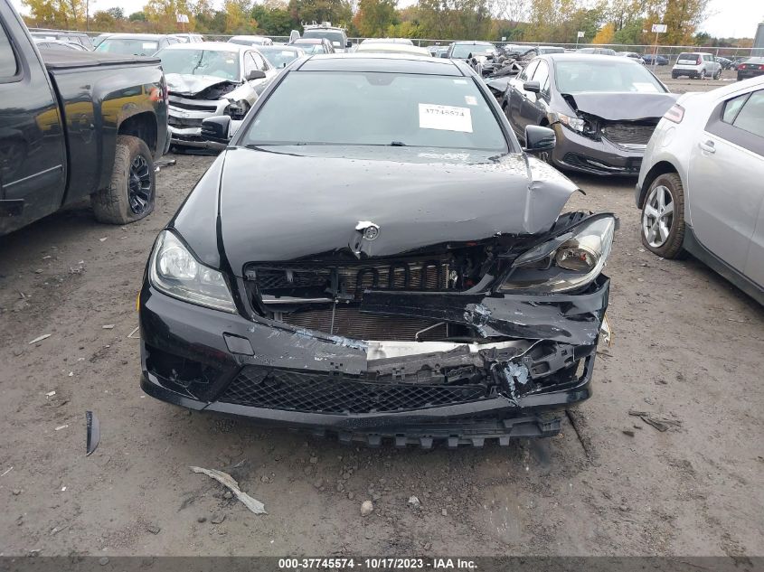 2015 MERCEDES-BENZ C 350 SPORT 4MATIC - WDDGJ8JB2FG368955