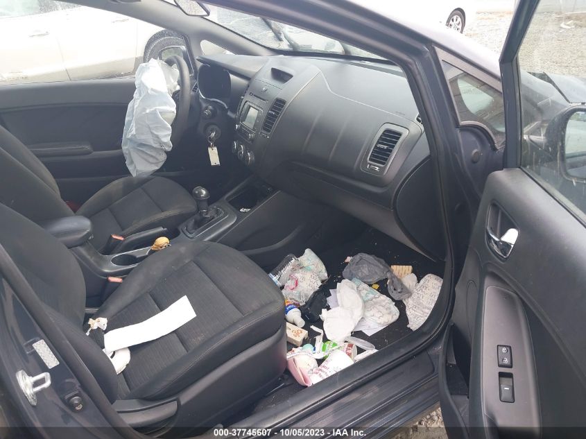 2016 KIA FORTE LX - KNAFX4A61G5512649