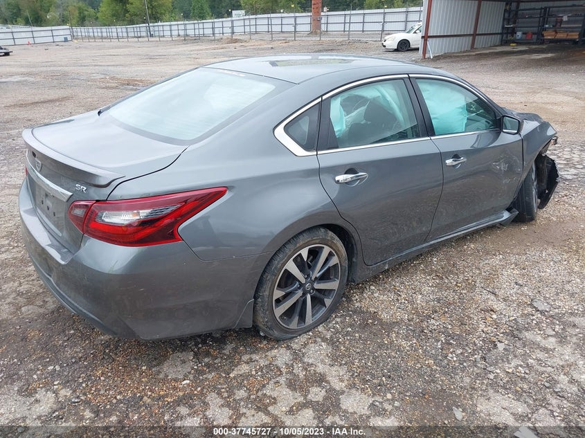 VIN 1N4AL3AP9HC475946 2017 NISSAN ALTIMA 2.5 SR