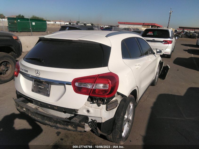 2018 MERCEDES-BENZ GLA 250 WDCTG4EBXJJ408263