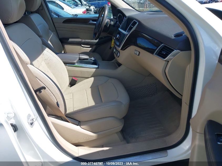 2015 MERCEDES-BENZ M-CLASS ML 350 - 4JGDA5HB4FA467860