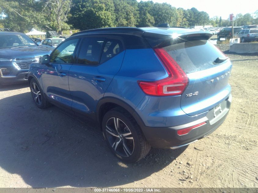 YV4162UM7L2348458 Volvo XC40 R-DESIGN 3