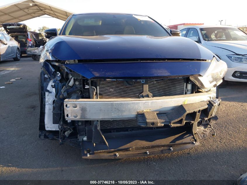 2017 NISSAN MAXIMA 3.5S/SV/SL/SR/PLAT - 1N4AA6AP3HC390804