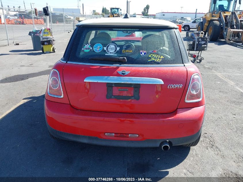 2013 MINI COOPER HARDTOP WMWSU3C55DT370738