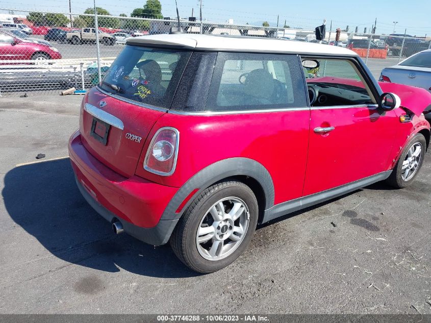 2013 MINI COOPER HARDTOP WMWSU3C55DT370738