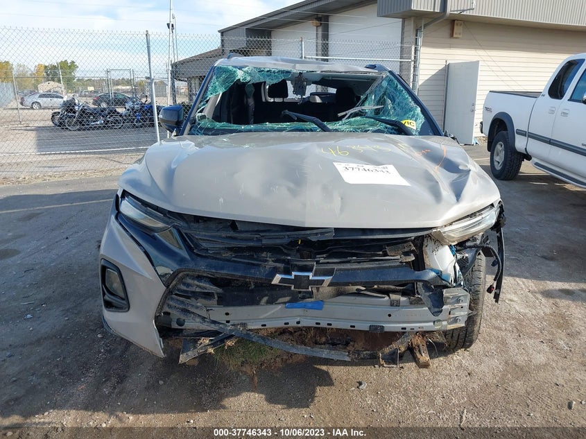 VIN 3GNKBCRS5MS533329 2021 CHEVROLET BLAZER 2LT