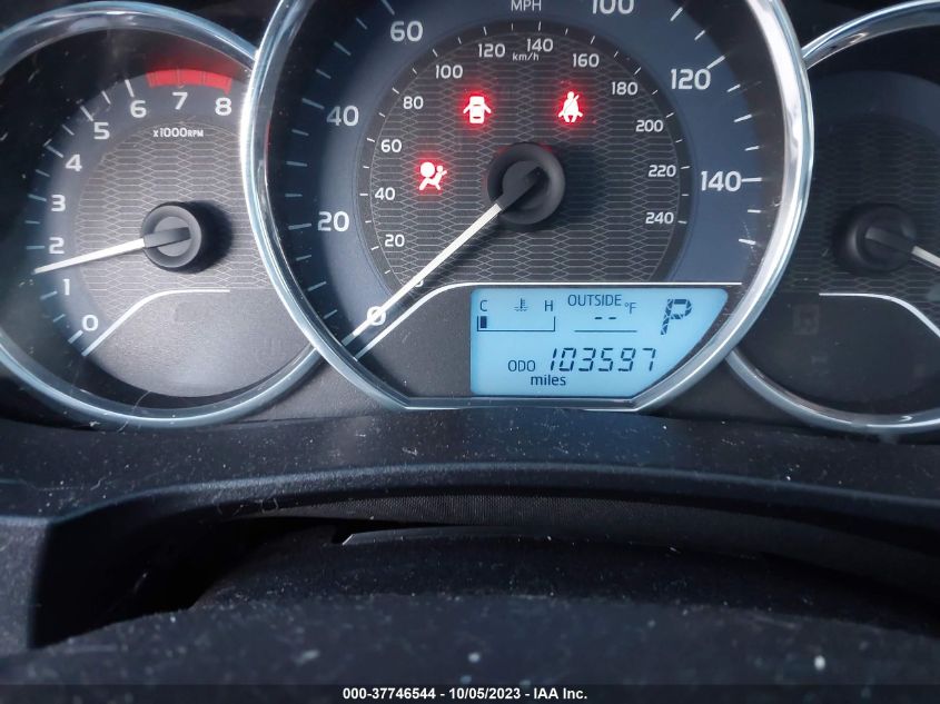 2014 TOYOTA COROLLA LE - 5YFBURHE8EP174638