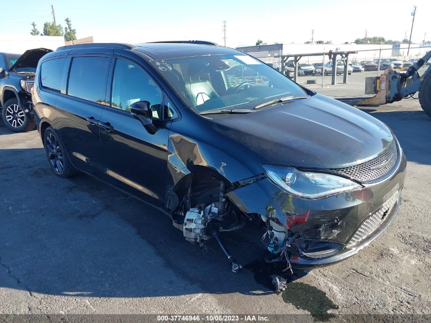 CHRYSLER-PACIFICA-2C4RC1GG6LR109273