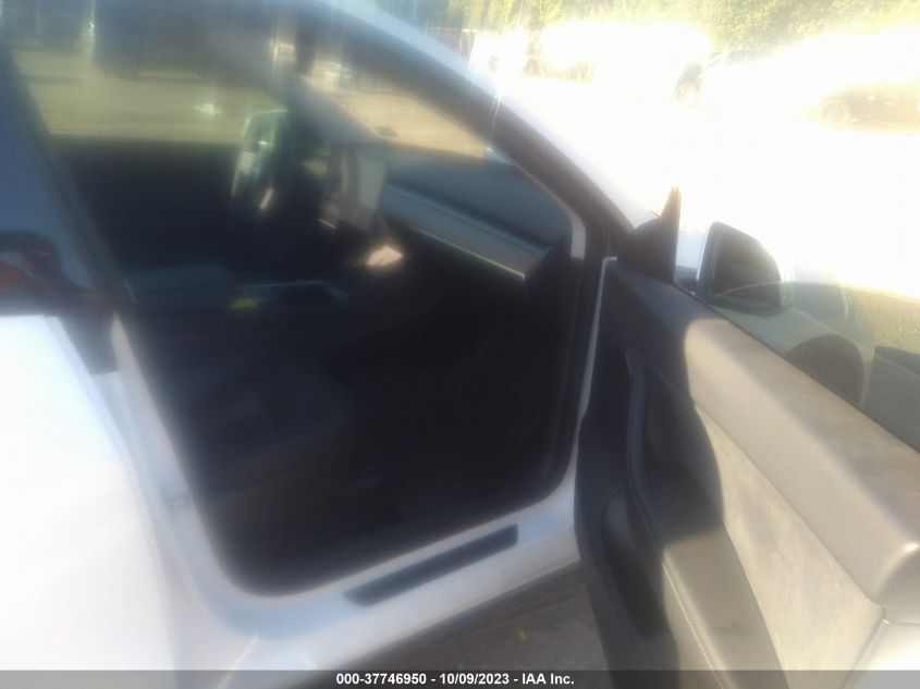 2022 TESLA MODEL Y - 07SAYGDEF5NF32670