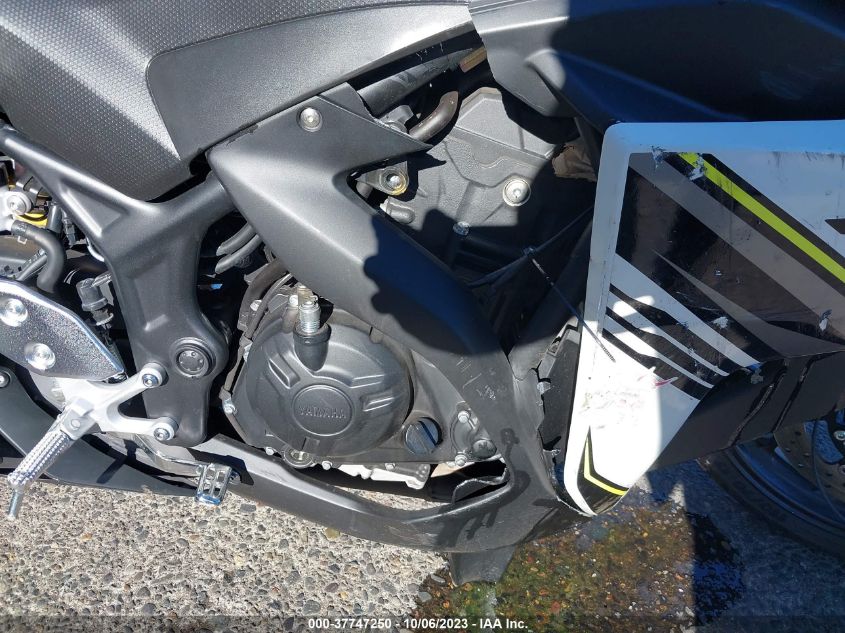 2017 YAMAHA YZFR3 A MH3RH15Y5HK001697