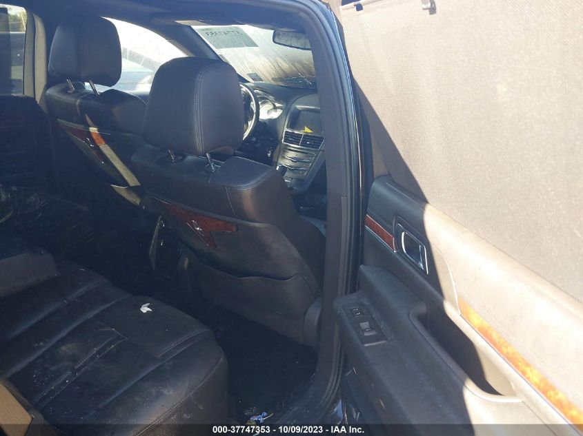 2014 LINCOLN MKT - 2LMHJ5NK7EBL54708