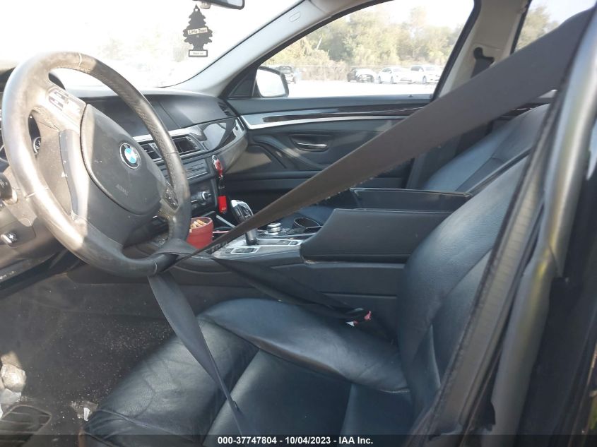 2013 BMW 5 SERIES 528I - WBAXG5C59DDY33015