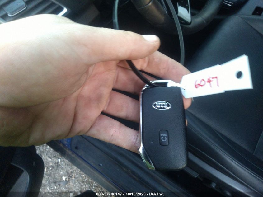 2021 KIA SELTOS SX - KNDETCA22M7098430