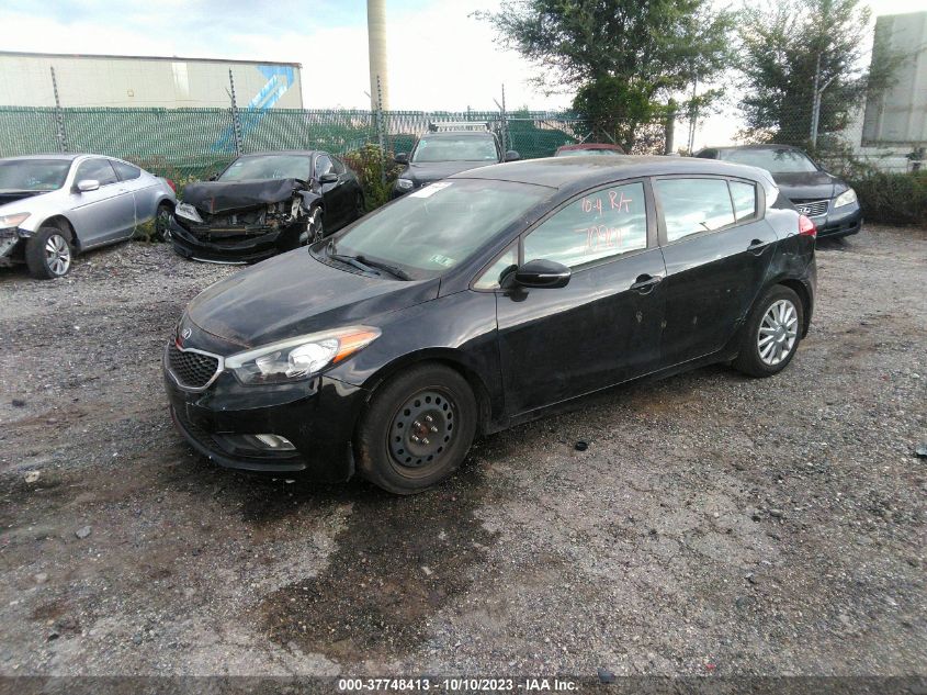 2016 KIA FORTE 5-DOOR LX - KNAFK5A83G5630630
