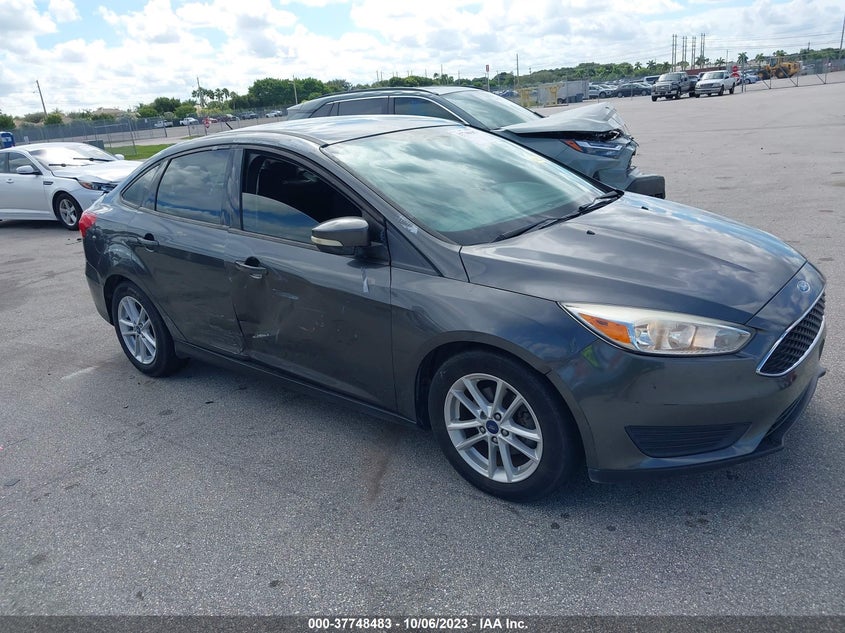 VIN 1FADP3F25HL312239 2017 FORD FOCUS SE