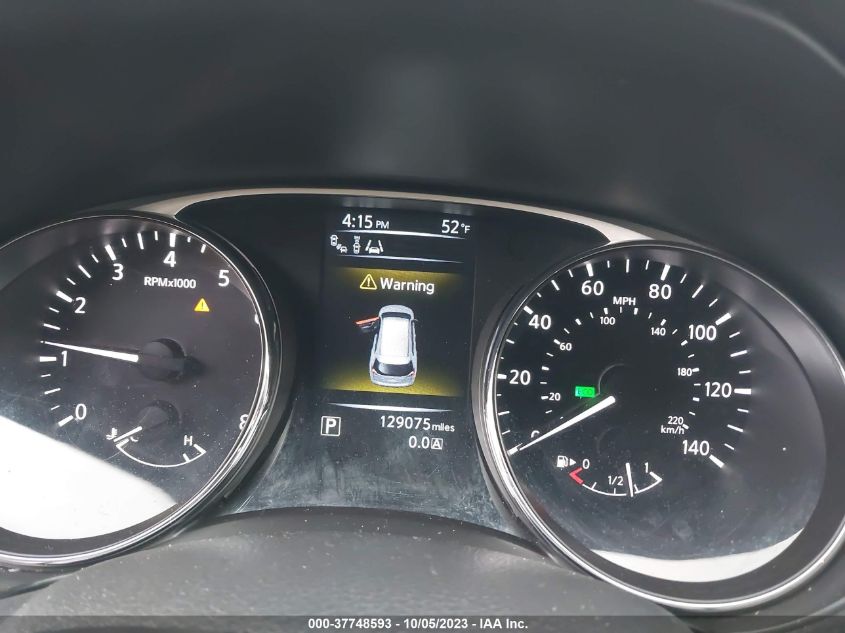 2015 NISSAN ROGUE SL - 5N1AT2MT3FC920011