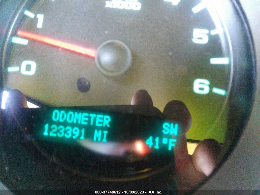 2013 GMC SIERRA 1500 SLE - 1GTN2VE09DZ227534