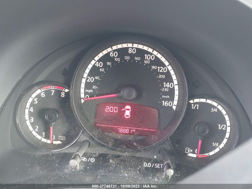 2013 VOLKSWAGEN BEETLE COUPE 2.5L - 3VWJP7AT3DM677304
