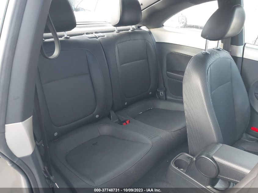2013 VOLKSWAGEN BEETLE COUPE 2.5L - 3VWJP7AT3DM677304