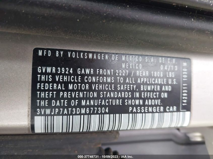 2013 VOLKSWAGEN BEETLE COUPE 2.5L - 3VWJP7AT3DM677304