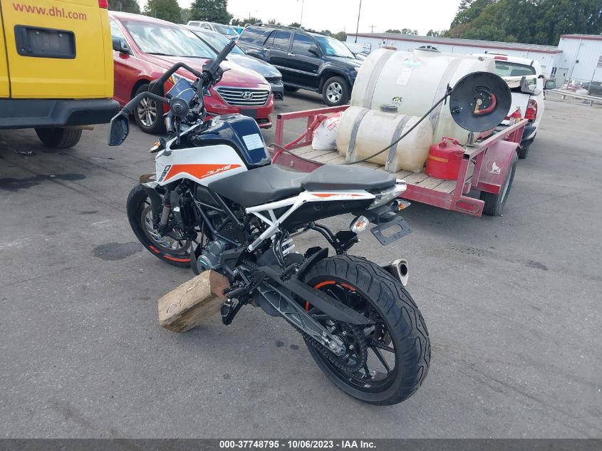2022 KTM 390 DUKE MD2JPJ40XNC236784